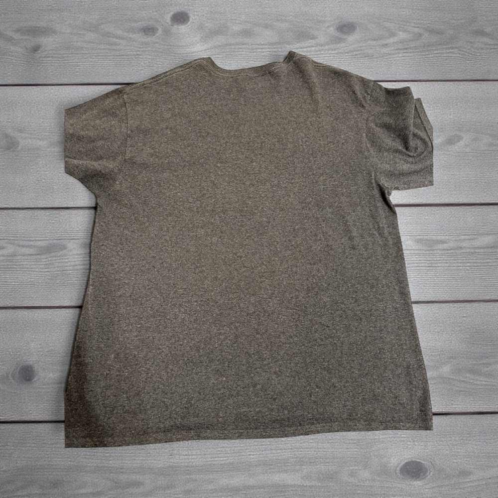 Batman Charcoal Tee with Yellow‎ Graphic xl - Picture 2 of 3